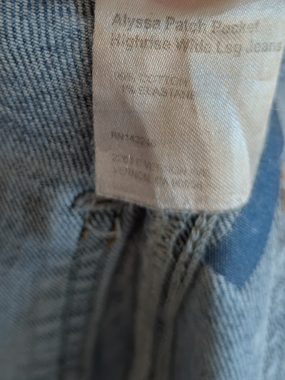 Reformation Alyssa High Rise Wide Leg Patch Pocket Jeans Light Sz 24 Repaired - Picture 4 of 9